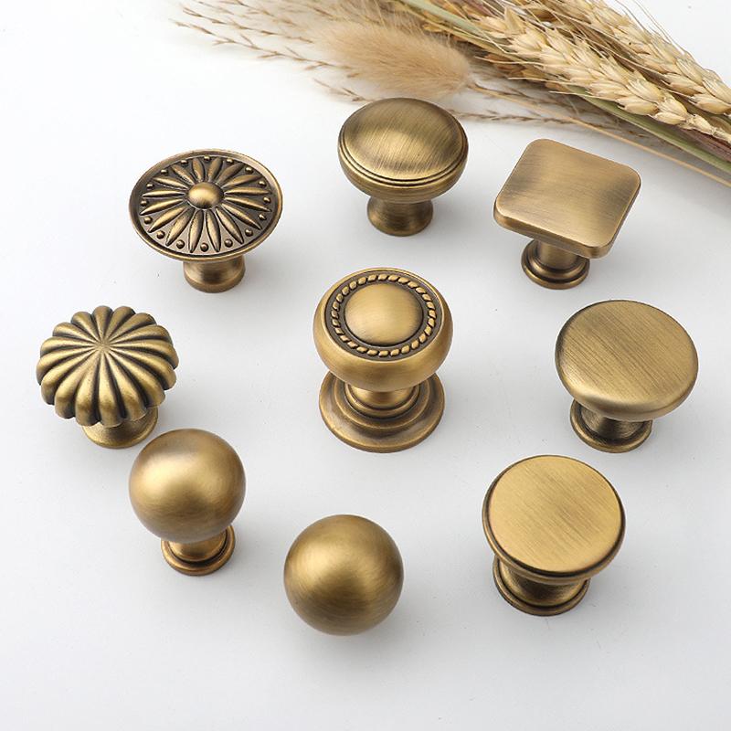 Furniture Grade Hardware - Maniglie per Mobili in Ottone, Design