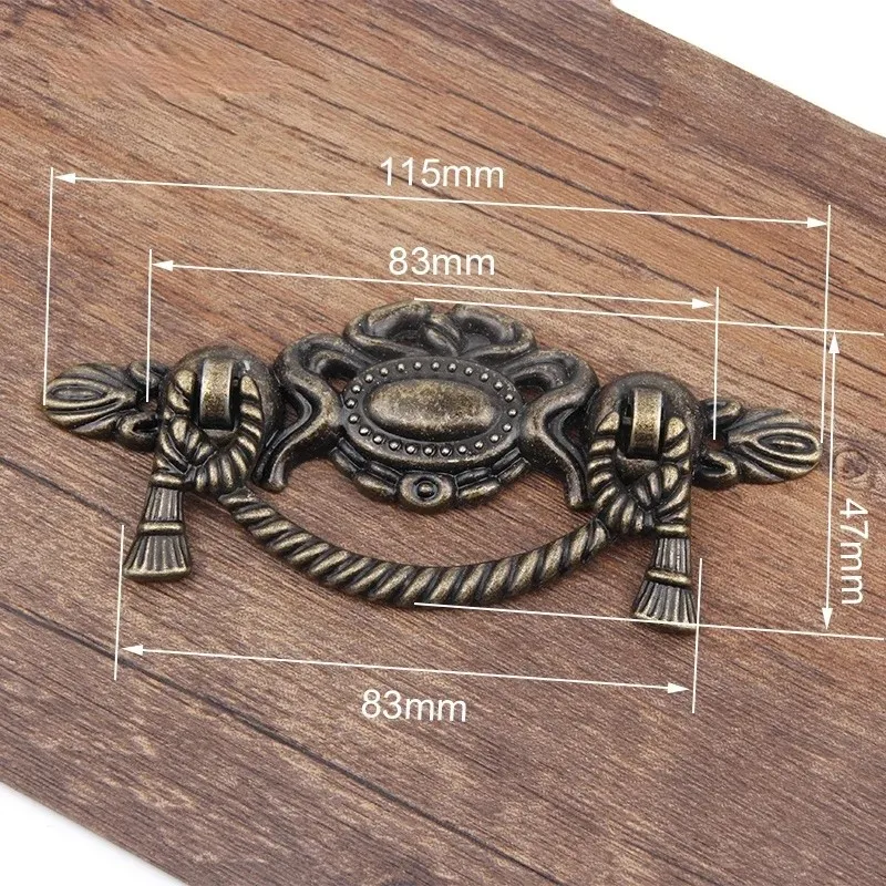 Maniglia per porta dell'armadi - Furniture Hardware Kit recensione e prezzo